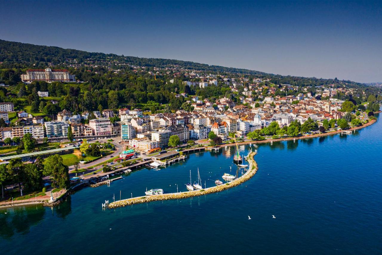 Hotel Continental Evian-les-Bains Exterior photo
