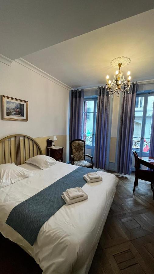 Hotel Continental Evian-les-Bains Exterior photo