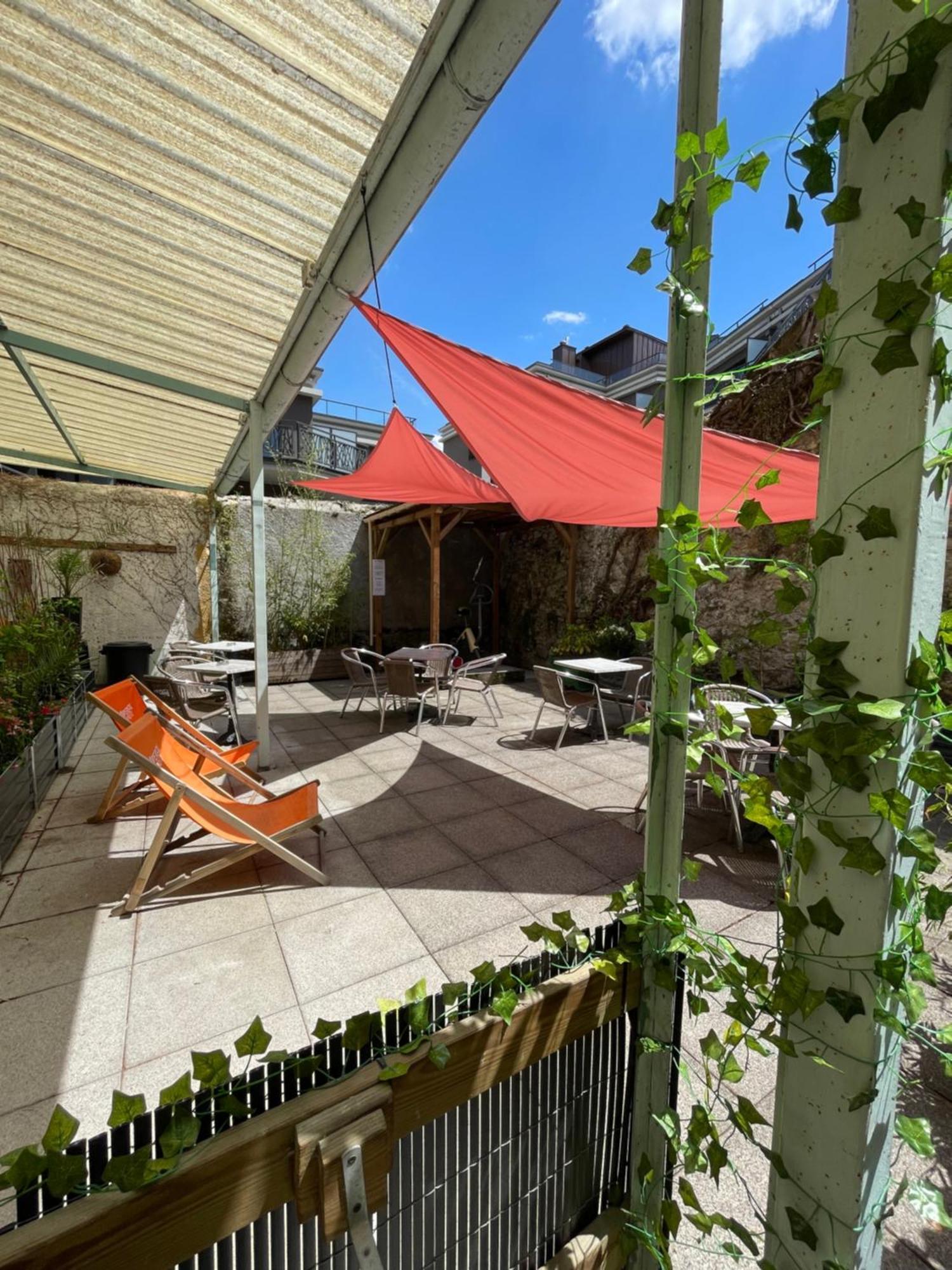 Hotel Continental Evian-les-Bains Exterior photo